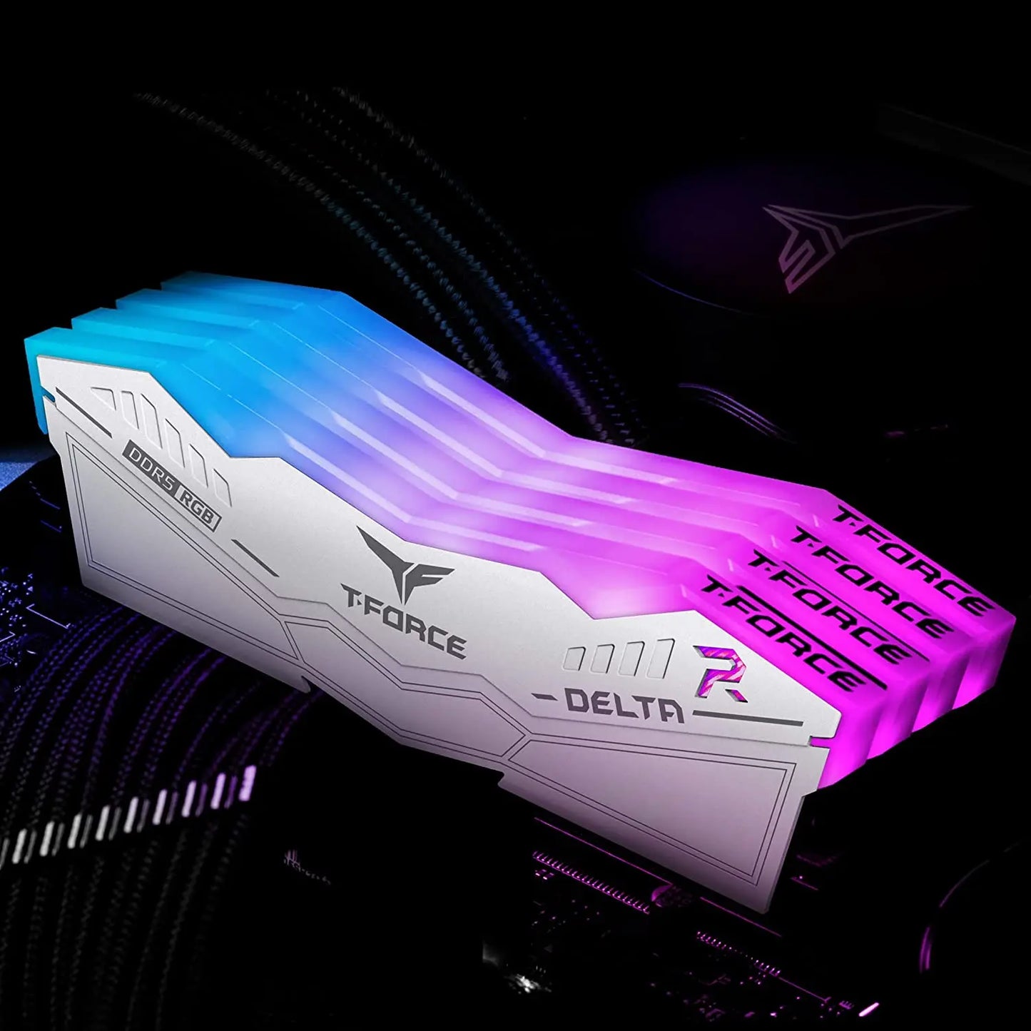 وحدة ذاكرة سطح المكتب T-Force Delta RGB DDR5 سعة 32 جيجابايت (2x16 جيجابايت) 6000 ميجا هرتز PC5-48000 CL30 لشريحة 600 700 Series