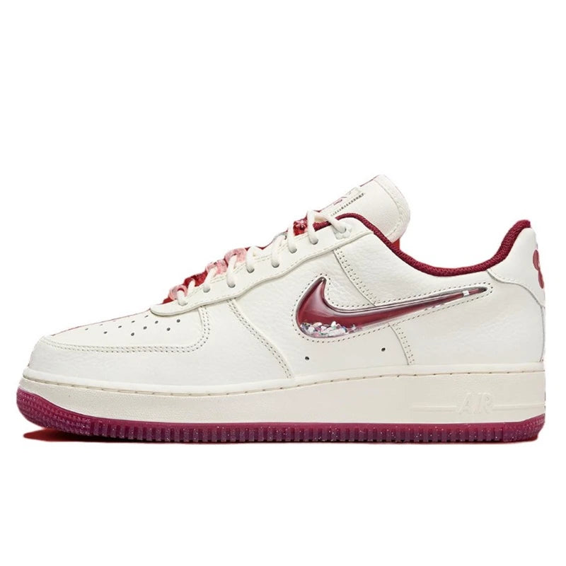 حذاء تزلج Nike Air Force 1 07 للرجال والنساء كلاسيكي باللونين الأسود والأبيض مصنوع من الجلد الأصلي غير قابل للانزلاق ومريح للجري من Af1