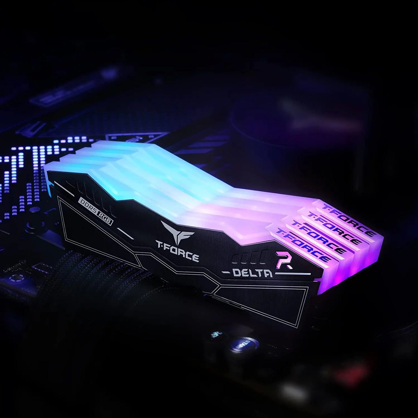 وحدة ذاكرة سطح المكتب T-Force Delta RGB DDR5 سعة 32 جيجابايت (2x16 جيجابايت) 6000 ميجا هرتز PC5-48000 CL30 لشريحة 600 700 Series