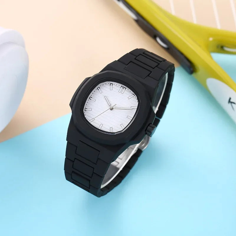 ساعة يد رجالية نسائية كلاسيكية بسيطة من Orologio باللونين الأسود والأبيض وحزام من السيليكون Reloj Mujer كوارتز ساعة يد للرجال والنساء