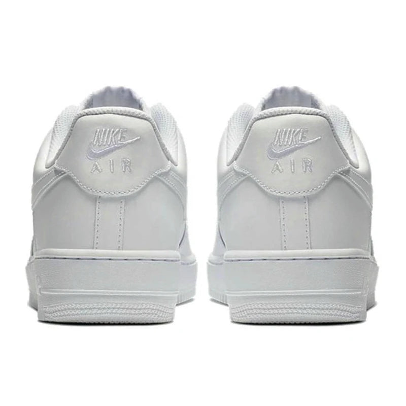 حذاء تزلج Nike Air Force 1 07 للرجال والنساء كلاسيكي باللونين الأسود والأبيض مصنوع من الجلد الأصلي غير قابل للانزلاق ومريح للجري من Af1