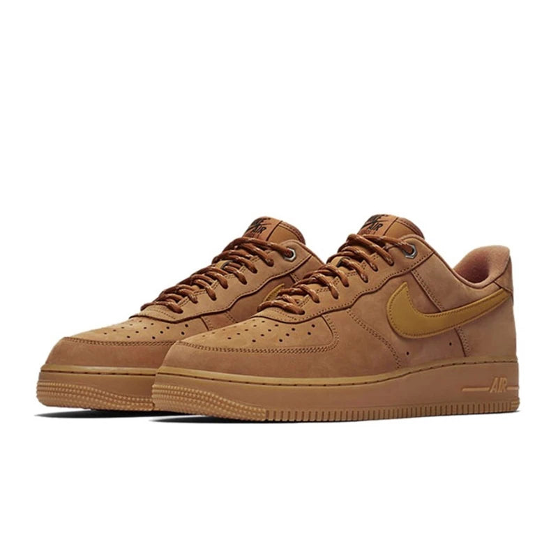 حذاء تزلج Nike Air Force 1 07 للرجال والنساء كلاسيكي باللونين الأسود والأبيض مصنوع من الجلد الأصلي غير قابل للانزلاق ومريح للجري من Af1