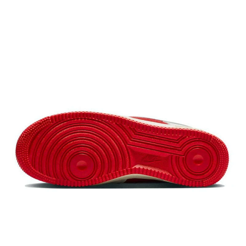 حذاء تزلج Nike Air Force 1 07 للرجال والنساء كلاسيكي باللونين الأسود والأبيض مصنوع من الجلد الأصلي غير قابل للانزلاق ومريح للجري من Af1