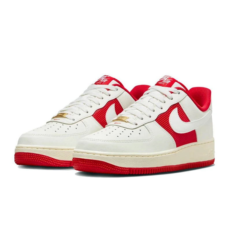حذاء تزلج Nike Air Force 1 07 للرجال والنساء كلاسيكي باللونين الأسود والأبيض مصنوع من الجلد الأصلي غير قابل للانزلاق ومريح للجري من Af1