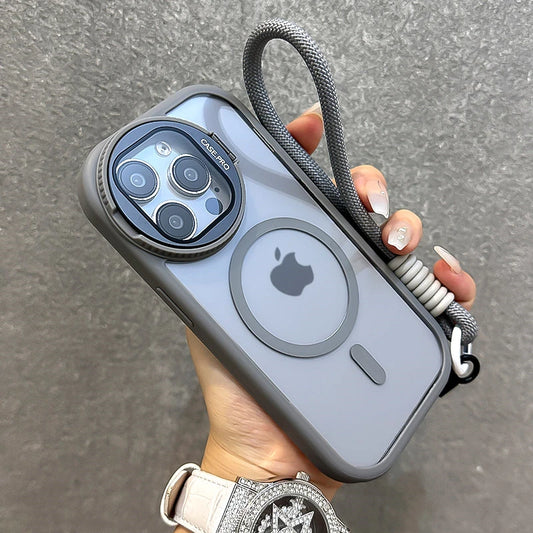 جراب مغناطيسي شفاف مع حامل عدسات زجاجي قابل للطي لهاتف iPhone 16 15 14 13 12 11 Pro Max مع حزام معصم Magsafe وغطاء مقاوم للصدمات