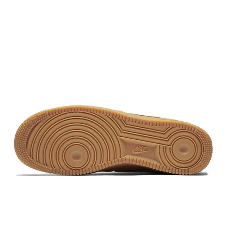 حذاء تزلج Nike Air Force 1 07 للرجال والنساء كلاسيكي باللونين الأسود والأبيض مصنوع من الجلد الأصلي غير قابل للانزلاق ومريح للجري من Af1
