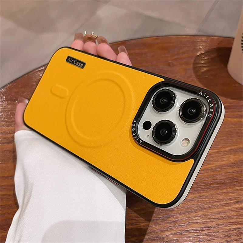 جراب هاتف مغناطيسي فاخر من الجلد غير اللامع لهاتف iPhone 16 15 Pro Max 14 13 12 مع شحن لاسلكي وغطاء مقاوم للصدمات