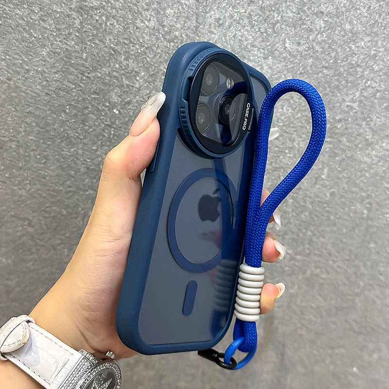جراب مغناطيسي شفاف مع حامل عدسات زجاجي قابل للطي لهاتف iPhone 16 15 14 13 12 11 Pro Max مع حزام معصم Magsafe وغطاء مقاوم للصدمات